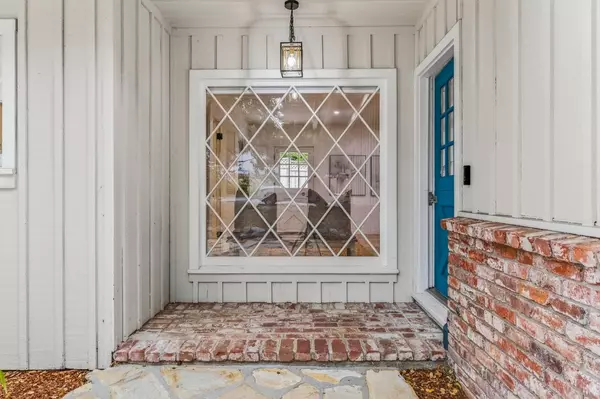 Carmel, CA 93923,25905 Junipero AVE