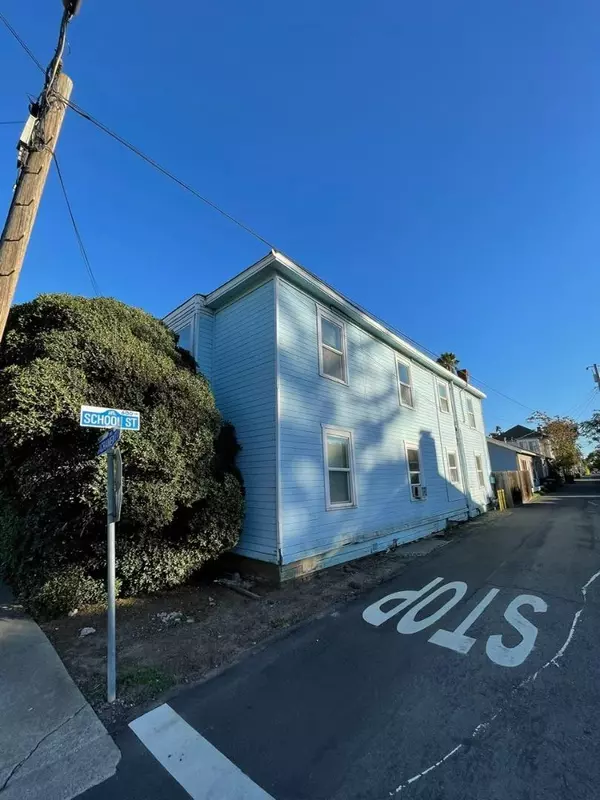 Suisun City, CA 94585,301 Sacramento ST