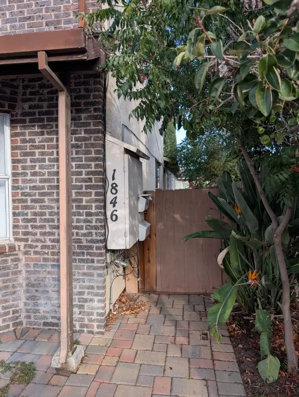 Livermore, CA 94551,1844 Elm ST