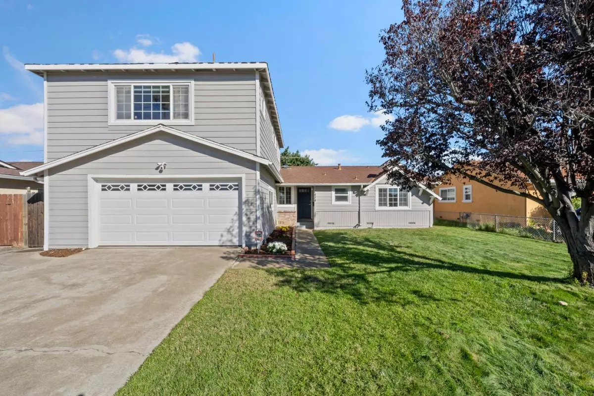 San Jose, CA 95127,1434 Sunshadow LN