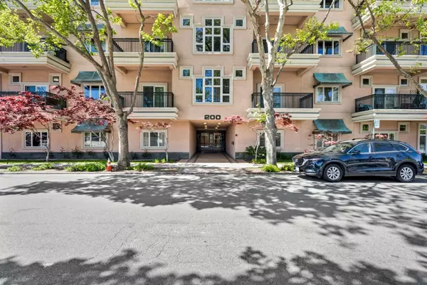 200 Sheridan AVE 305, Palo Alto, CA 94306