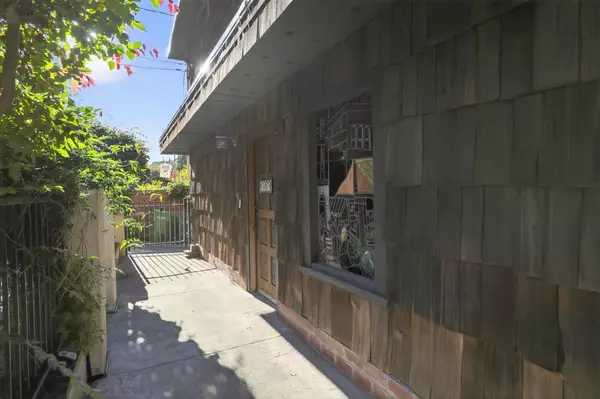 Aptos, CA 95003,307 Moosehead DR