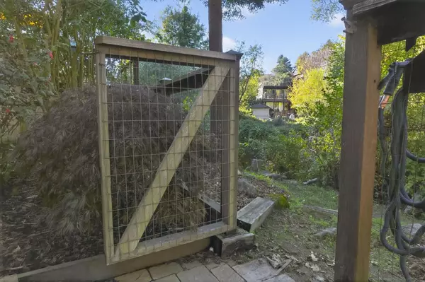 Aptos, CA 95003,307 Moosehead DR