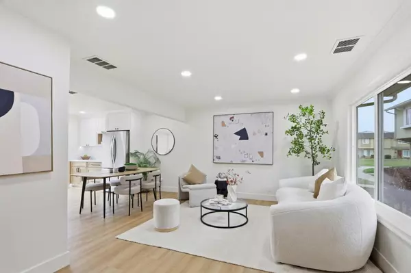 San Jose, CA 95121,2672 Salome Ct