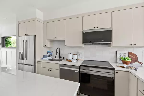 Campbell, CA 95008,511 Union AVE