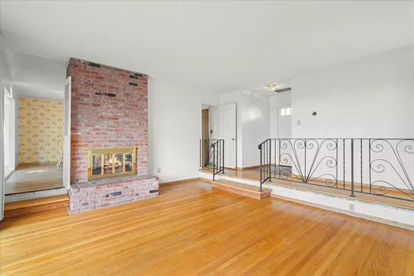 San Jose, CA 95124,3686 Kirk RD