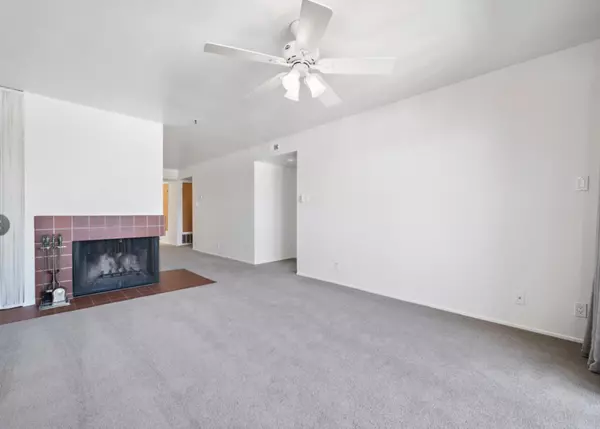 San Carlos, CA 94070,1 Laurel ST 202