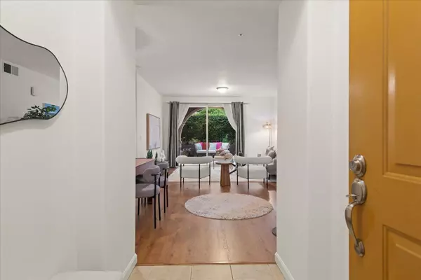 San Jose, CA 95126,1390 Saddle Rack ST 223