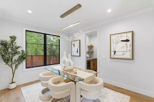 San Carlos, CA 94070,123 Dolton AVE