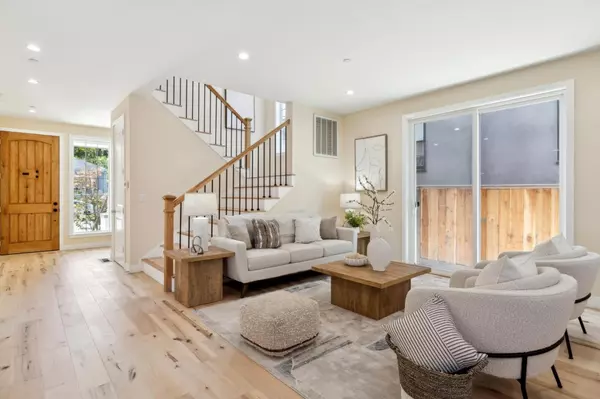 San Mateo, CA 94401,121 S Fremont ST