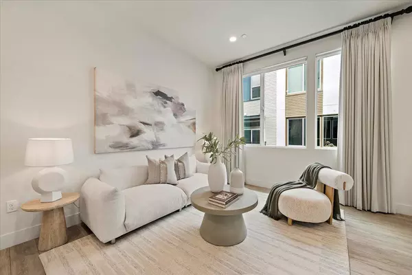 San Jose, CA 95110,166 Nexus LOOP