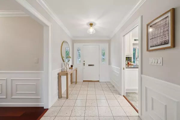 Saratoga, CA 95070,13152 Cumberland DR