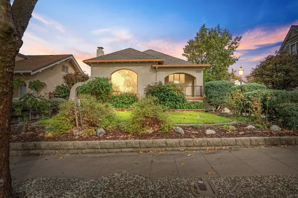 588 6th ST, Hollister, CA 95023