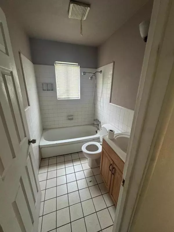 Salinas, CA 93905,61 Beverly DR