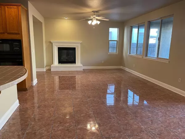 Elk Grove, CA 95624,8747 Gessnger Dr