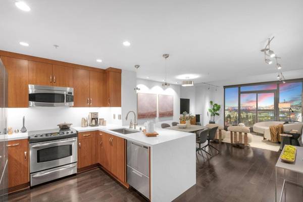 38 N Almaden BLVD 1413, San Jose, CA 95110