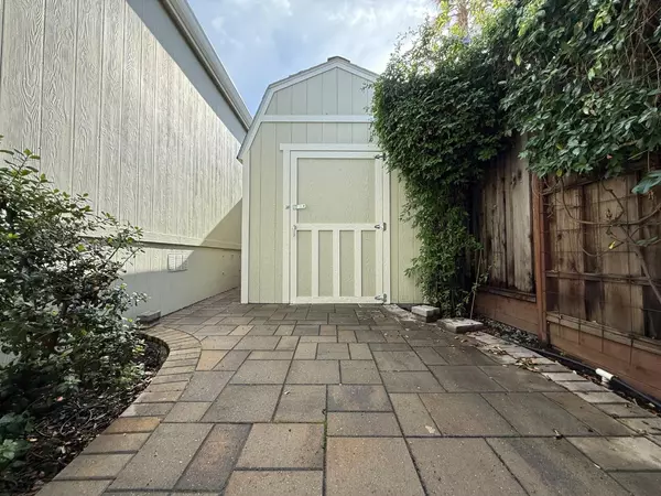 Sunnyvale, CA 94089,1085 Tasman DR 225