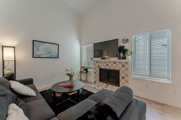 Stockton, CA 95207,5860 Alexandria PL