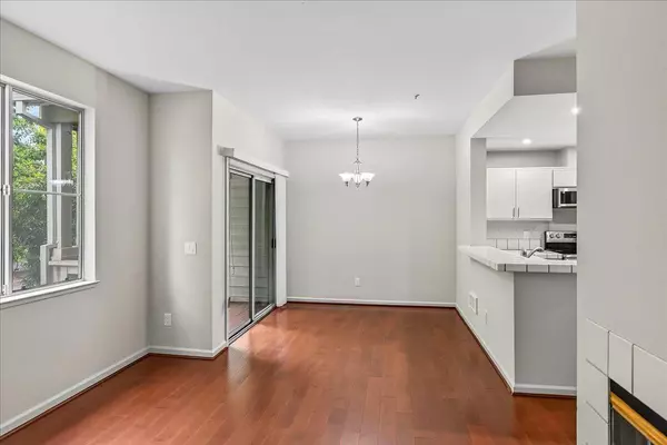 Redwood City, CA 94063,1253 Warren ST