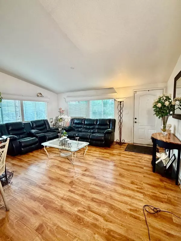 San Jose, CA 95123,165 Blossom Hill #268 RD 268