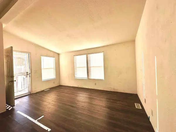 San Jose, CA 95111,411 Lewis RD 235