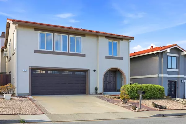South San Francisco, CA 94080,17 Vista CT
