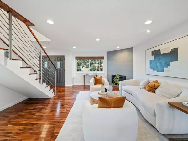 Santa Clara, CA 95051,1031 Las Palmas DR