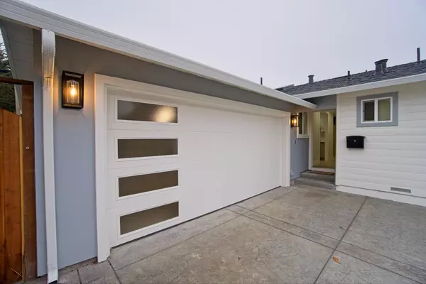 Sunnyvale, CA 94086,922 Iris AVE