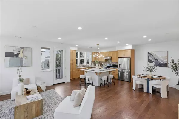 Sunnyvale, CA 94086,125 Maidenhair TER