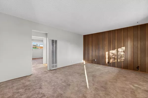 Watsonville, CA 95076,8 Carita CT