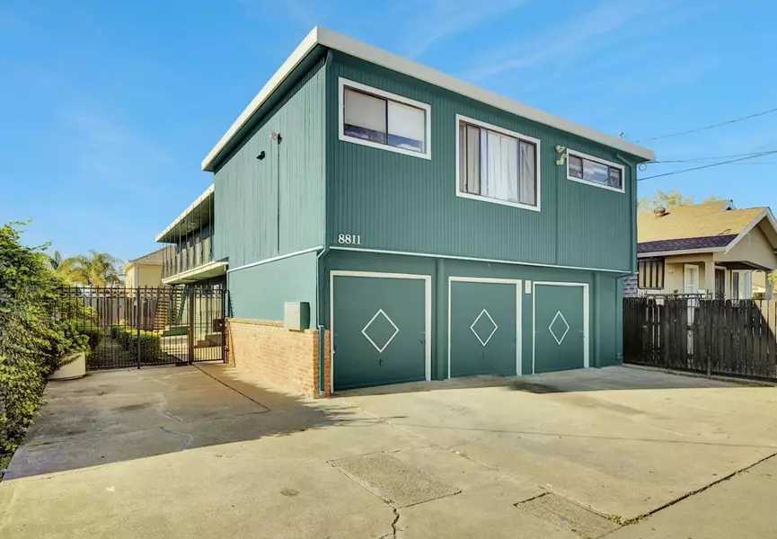 8811 A ST, Oakland, CA 94621
