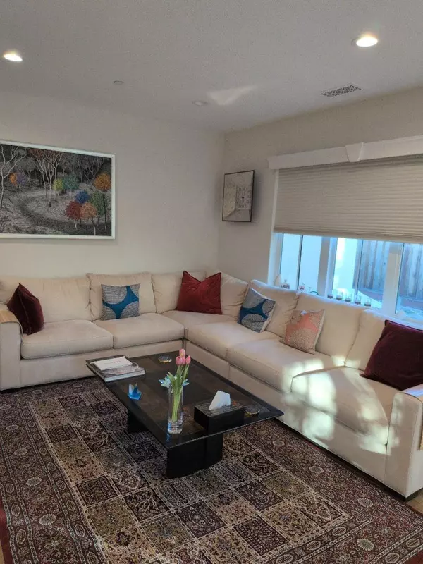 Milpitas, CA 95035,1103 Creed ST