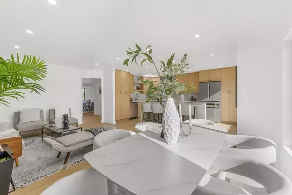 San Francisco, CA 94116,4632 Ulloa ST