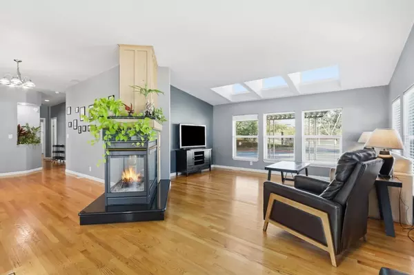 Sunnyvale, CA 94086,125 N Mary AVE 36