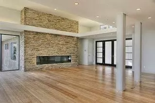 Los Altos Hills, CA 94024,Address not disclosed