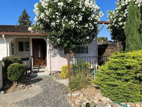 1652 Town Club DR, San Jose, CA 95124