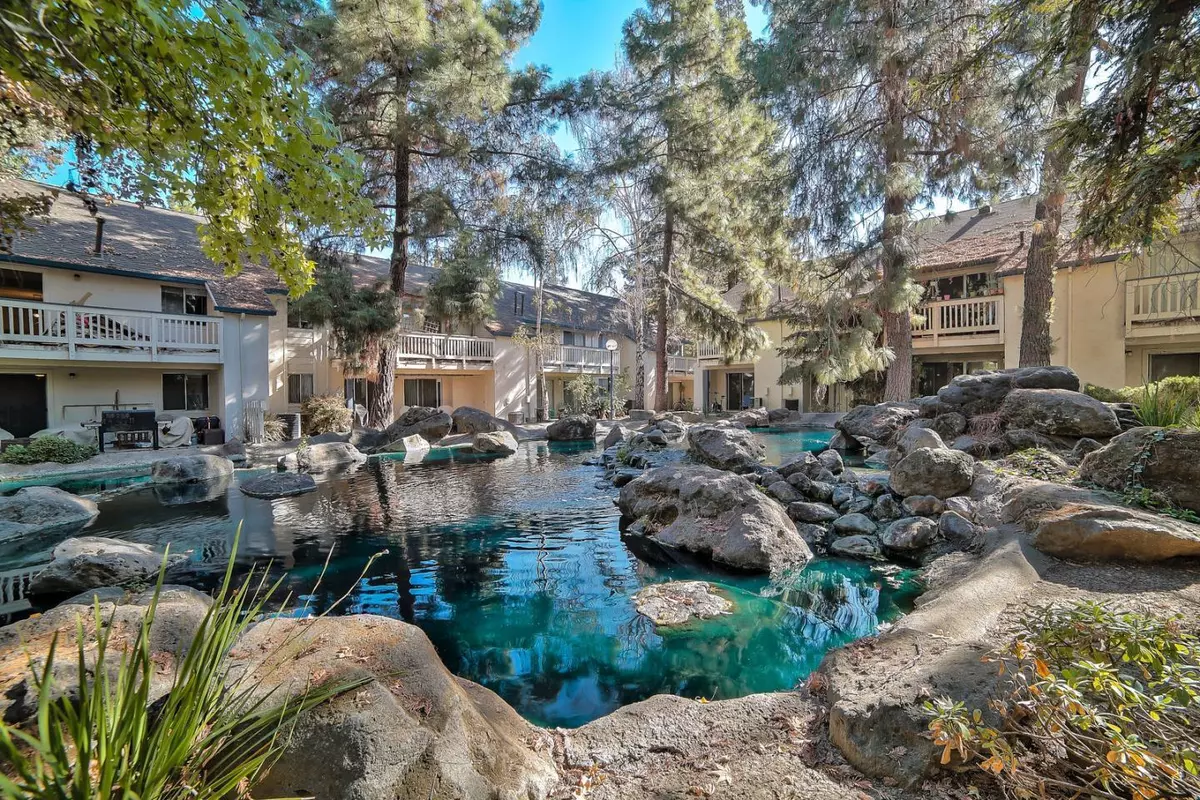 San Jose, CA 95122,2175 Summerton DR