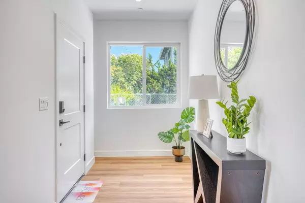 San Jose, CA 95126,1945 Park AVE 1