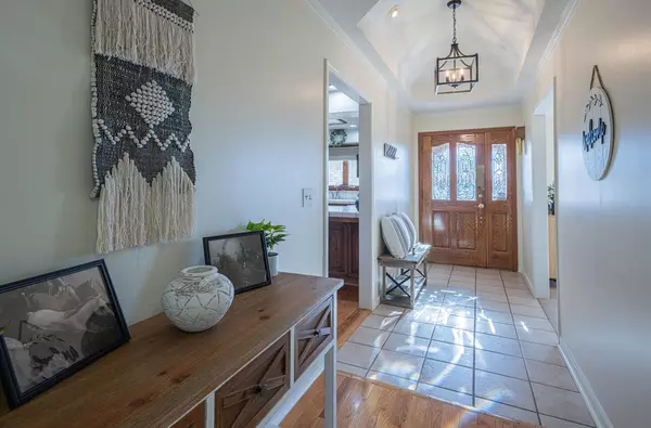 Salinas, CA 93906,1527 Atherton WAY