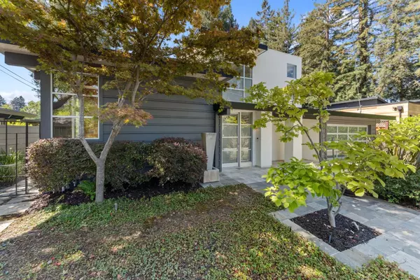 Menlo Park, CA 94025,705 Evergreen ST