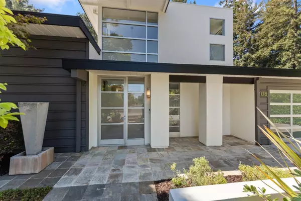 Menlo Park, CA 94025,705 Evergreen ST