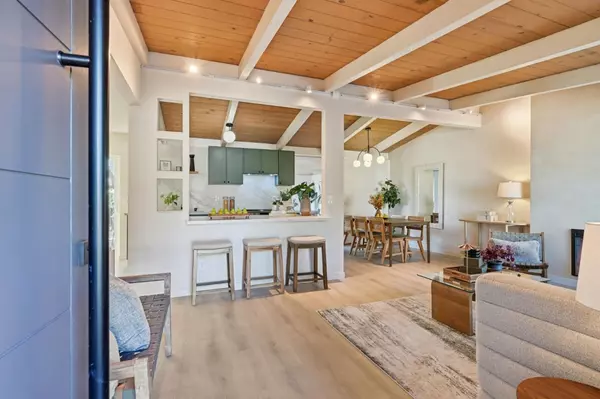 San Bruno, CA 94066,2511 Rosewood DR