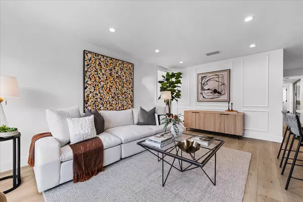 South San Francisco, CA 94080,2319 Tipperary AVE