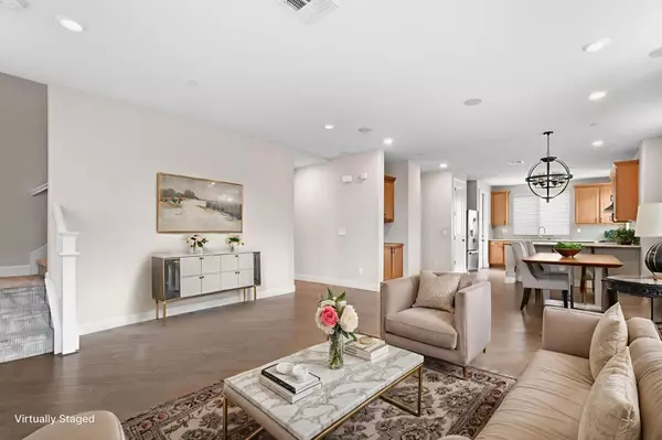 San Jose, CA 95131,1038 Giacomo LN