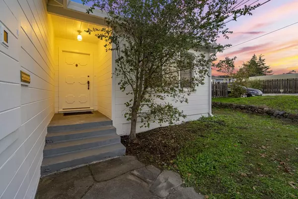 San Carlos, CA 94070,80 Hilltop DR