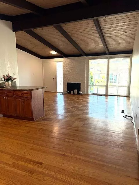 San Bruno, CA 94066,2830 Crestmoor DR