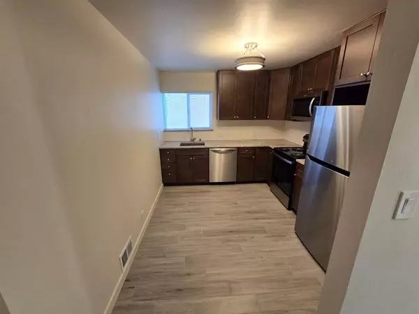 San Bruno, CA 94066,22 Linden AVE 2