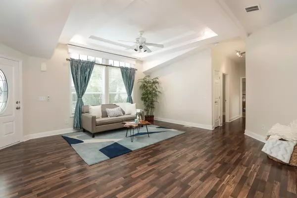 Sunnyvale, CA 94089,1225 Vienna DR 225