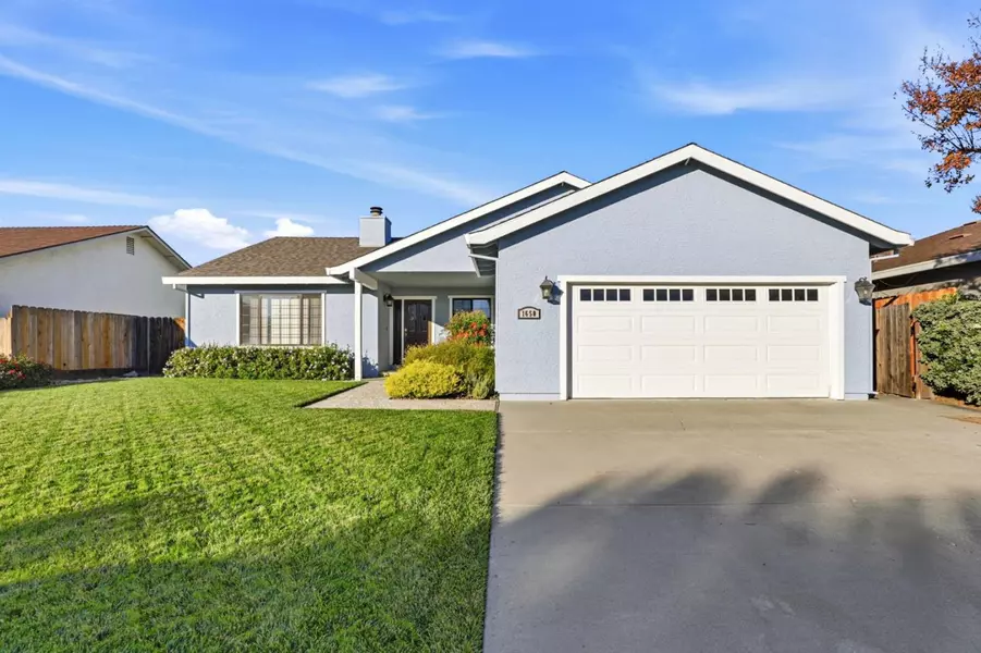 1650 Sausalito DR, Hollister, CA 95023