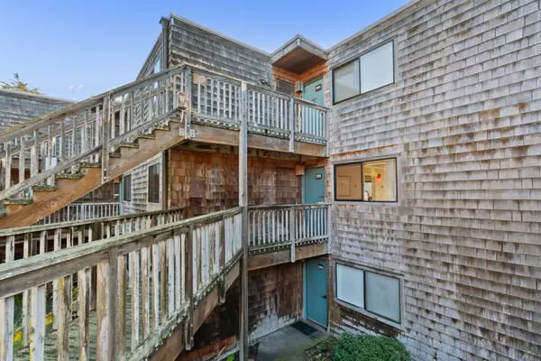 Watsonville, CA 95076,101 Shell DR 255